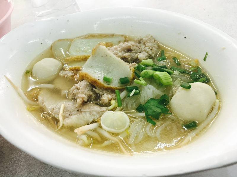 Bangkok Michelin Star: 8 Bib Gourmand Street Food Spots | Oyster Omelette,Rice Noodle,Pad Thai,Claypot Assorted Duck,Chicken Rice