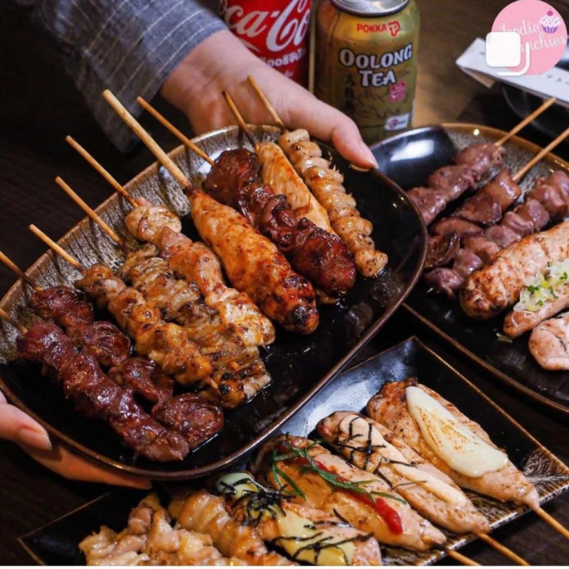 穿梭在是隆 Silom－沙拉登 Sala Daeng 的美食之旅——Tapas 小吃、漢堡、泰式家常菜、居酒屋