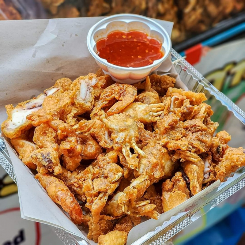 BTS Sala Daeng 站附近美食推薦｜曼谷是隆必吃餐廳與街頭小吃指南